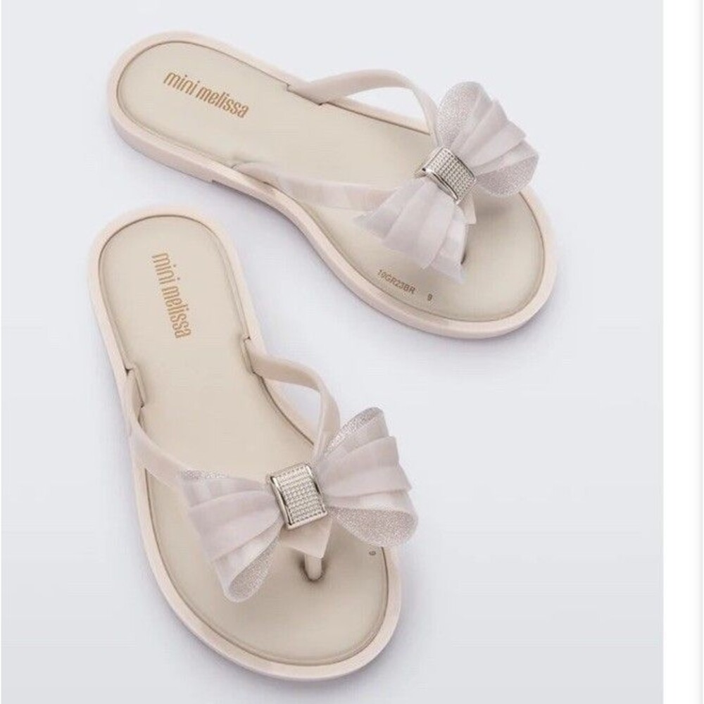 New MINI MELISSA Slim Flip Flop Big Girls Sz 1 Shoes Sandals Slip On Beige